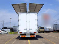 三菱ふそうファイターアルミウイング中型（4t）[写真02]