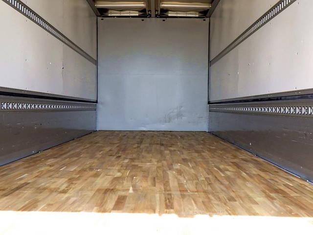 三菱ふそうファイターアルミウイング中型（4t）[写真06]