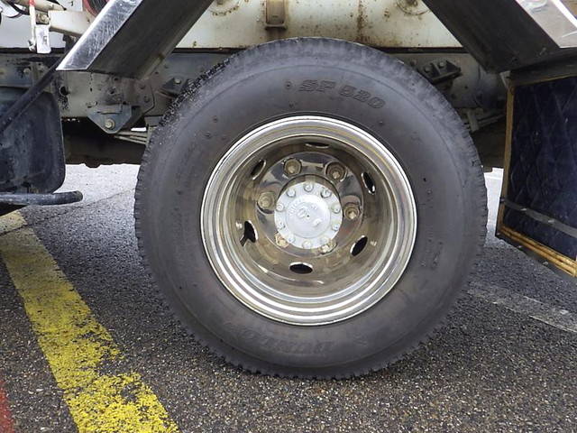 日野レンジャータンク車（タンクローリー）中型（4t）[写真21]