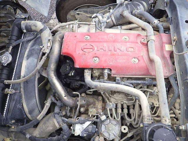 日野レンジャータンク車（タンクローリー）中型（4t）[写真23]