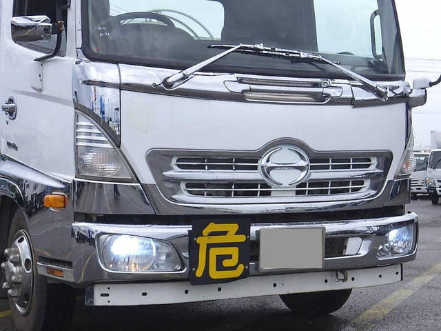 日野レンジャータンク車（タンクローリー）中型（4t）[写真03]