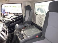 日野レンジャータンク車（タンクローリー）中型（4t）[写真09]