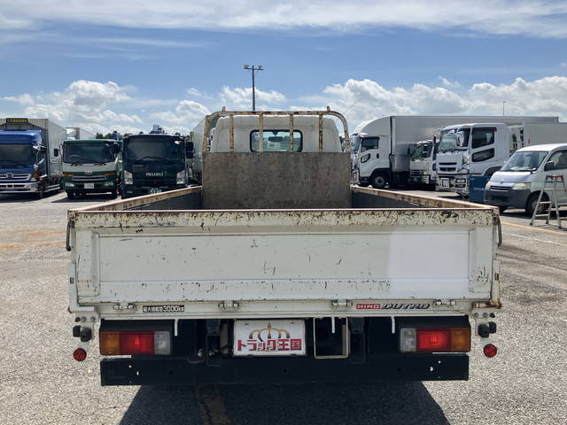 日野デュトロ平ボディ小型（2t・3t）[写真11]