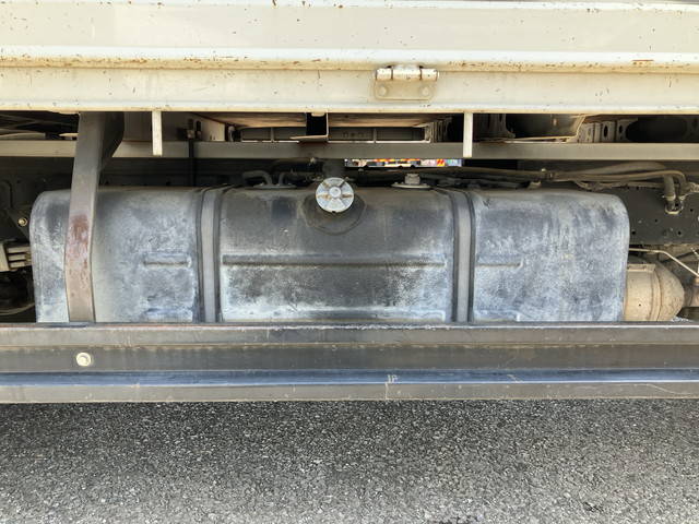 日野デュトロ平ボディ小型（2t・3t）[写真23]