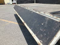 日野デュトロ平ボディ小型（2t・3t）[写真17]