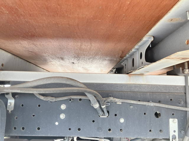 日野デュトロ平ボディ小型（2t・3t）[写真26]