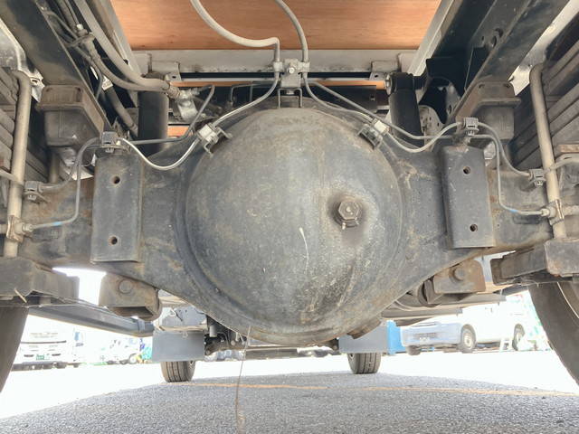 日野デュトロ平ボディ小型（2t・3t）[写真27]