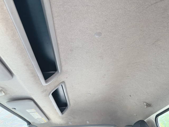 日野デュトロ平ボディ小型（2t・3t）[写真33]