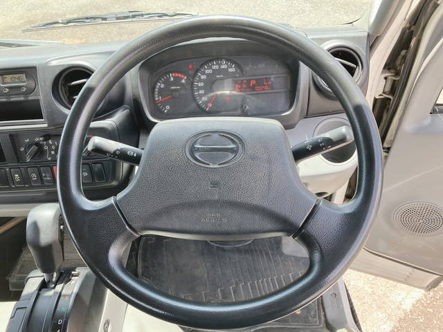 日野デュトロ平ボディ小型（2t・3t）[写真34]