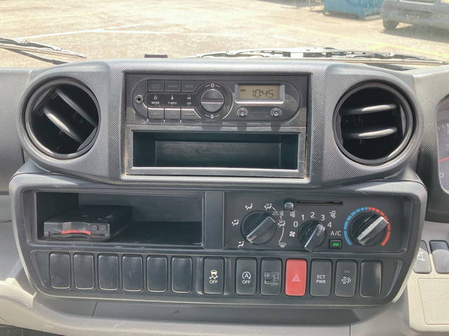 日野デュトロ平ボディ小型（2t・3t）[写真38]