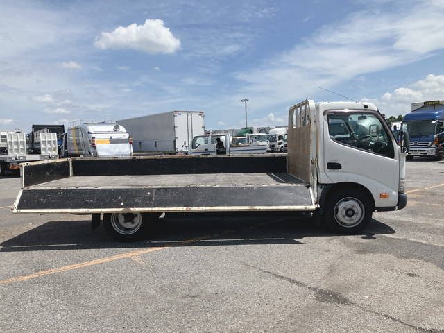日野デュトロ平ボディ小型（2t・3t）[写真08]