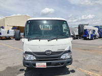 日野デュトロ平ボディ小型（2t・3t）[写真09]