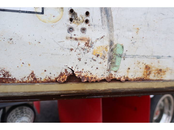 いすゞエルフパネルバン小型（2t・3t）[写真10]