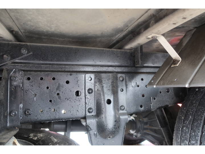 いすゞエルフパネルバン小型（2t・3t）[写真25]