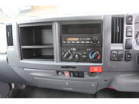 いすゞエルフパネルバン小型（2t・3t）[写真37]