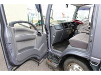 いすゞエルフパネルバン小型（2t・3t）[写真38]