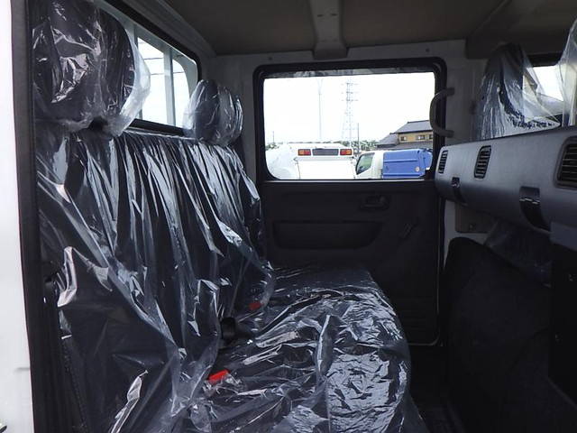 三菱ふそうキャンターダブルキャブ（Wキャブ）小型（2t・3t）[写真11]