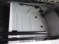 三菱ふそうキャンターダブルキャブ（Wキャブ）小型（2t・3t）[写真18]