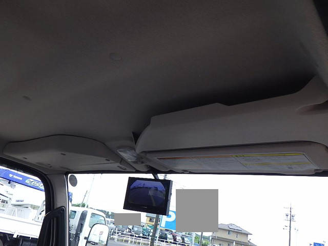 三菱ふそうキャンターダブルキャブ（Wキャブ）小型（2t・3t）[写真22]