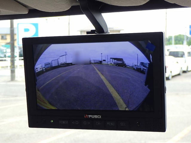 三菱ふそうキャンターダブルキャブ（Wキャブ）小型（2t・3t）[写真23]