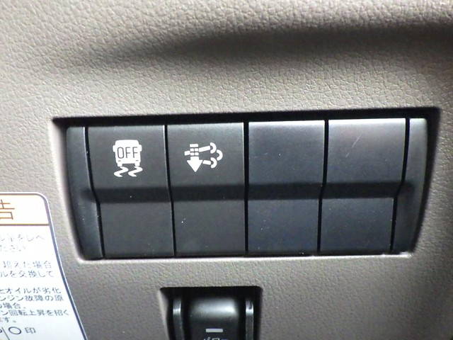 三菱ふそうキャンターダブルキャブ（Wキャブ）小型（2t・3t）[写真29]