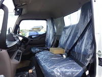 三菱ふそうキャンターアルミブロック小型（2t・3t）[写真11]