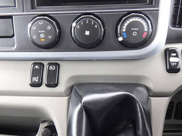 三菱ふそうキャンターアルミブロック小型（2t・3t）[写真17]