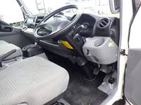 日野デュトロアルミバン小型（2t・3t）[写真14]