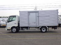 日野デュトロアルミバン小型（2t・3t）[写真04]