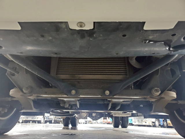 日産アトラス平ボディ小型（2t・3t）[写真20]