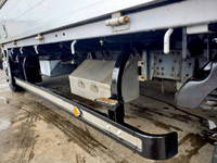 日産アトラス平ボディ小型（2t・3t）[写真24]