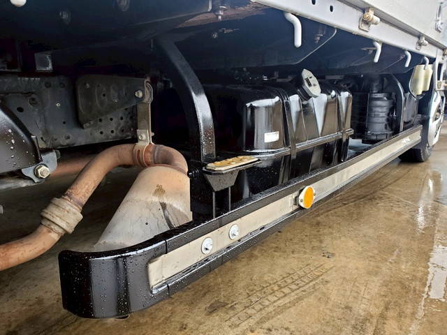 日産アトラス平ボディ小型（2t・3t）[写真26]