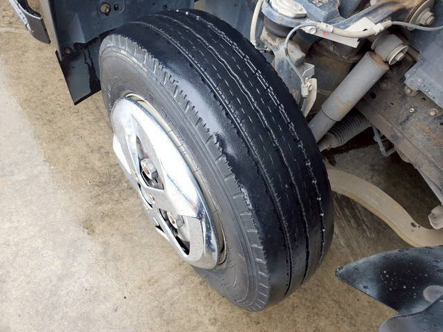 日産アトラス平ボディ小型（2t・3t）[写真28]