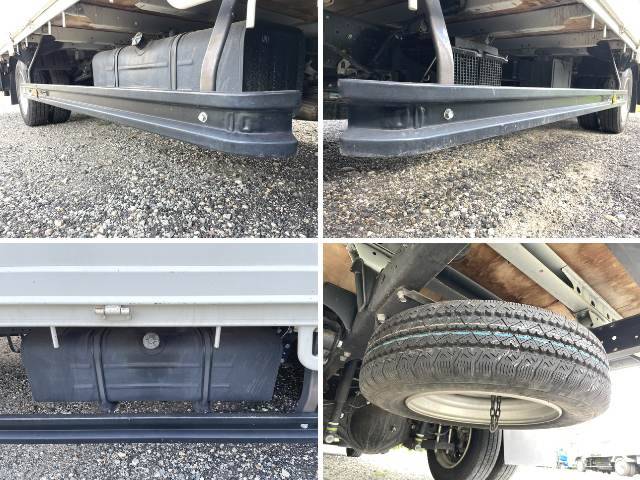 日野デュトロ平ボディ小型（2t・3t）[写真18]