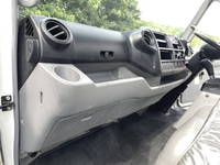 日野デュトロ平ボディ小型（2t・3t）[写真30]