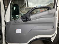 日野デュトロ平ボディ小型（2t・3t）[写真32]