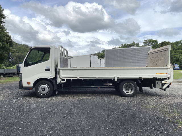 日野デュトロ平ボディ小型（2t・3t）[写真05]