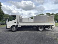 日野デュトロ平ボディ小型（2t・3t）[写真06]