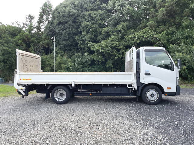 日野デュトロ平ボディ小型（2t・3t）[写真06]