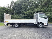 日野デュトロ平ボディ小型（2t・3t）[写真07]