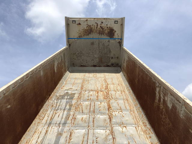 日野プロフィア深ダンプ（土砂禁ダンプ）大型（10t）[写真14]