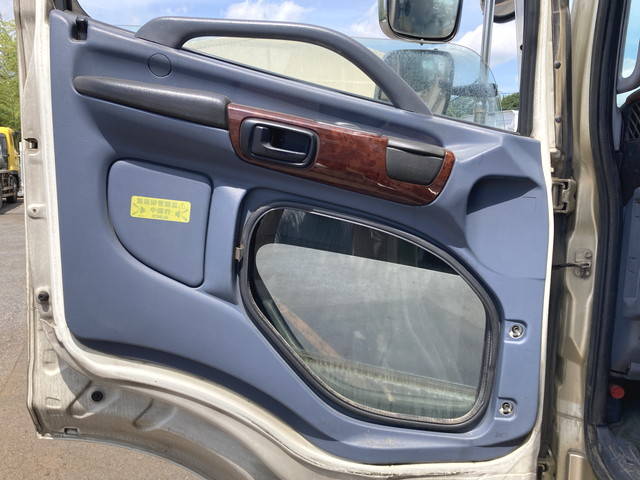 日野プロフィア深ダンプ（土砂禁ダンプ）大型（10t）[写真28]