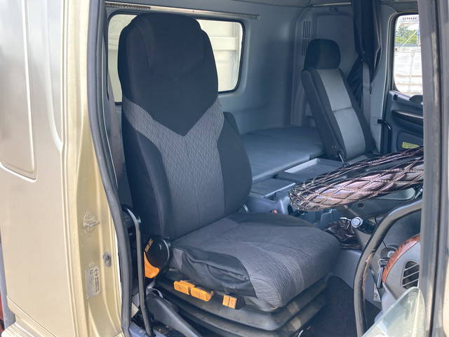 日野プロフィア深ダンプ（土砂禁ダンプ）大型（10t）[写真30]