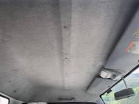 三菱ふそうキャンター平ボディ小型（2t・3t）[写真30]