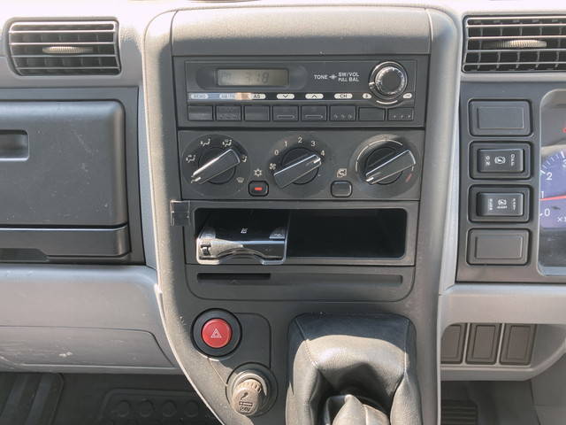 三菱ふそうキャンター平ボディ小型（2t・3t）[写真39]