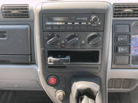 三菱ふそうキャンター平ボディ小型（2t・3t）[写真39]