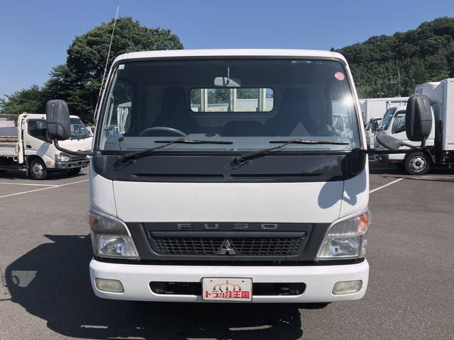 三菱ふそうキャンター平ボディ小型（2t・3t）[写真07]