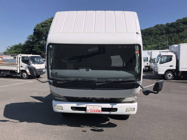 三菱ふそうキャンター平ボディ小型（2t・3t）[写真08]