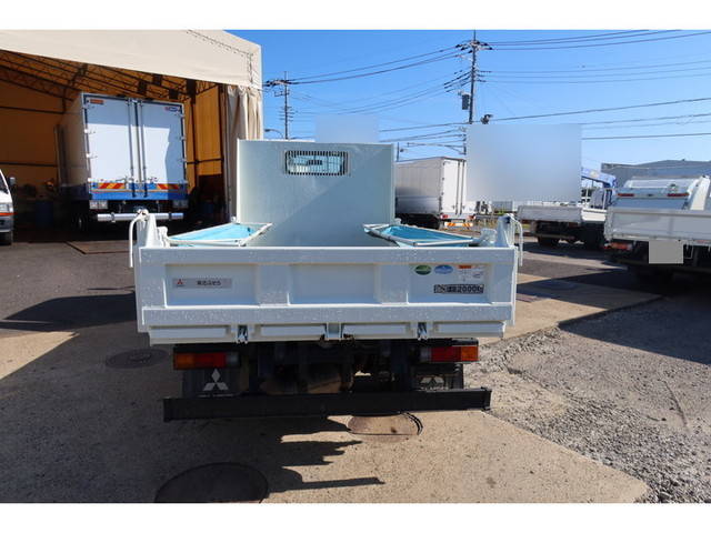 三菱ふそうキャンターダンプ小型（2t・3t）[写真07]