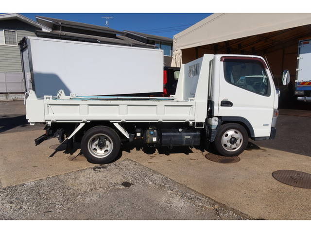 三菱ふそうキャンターダンプ小型（2t・3t）[写真08]